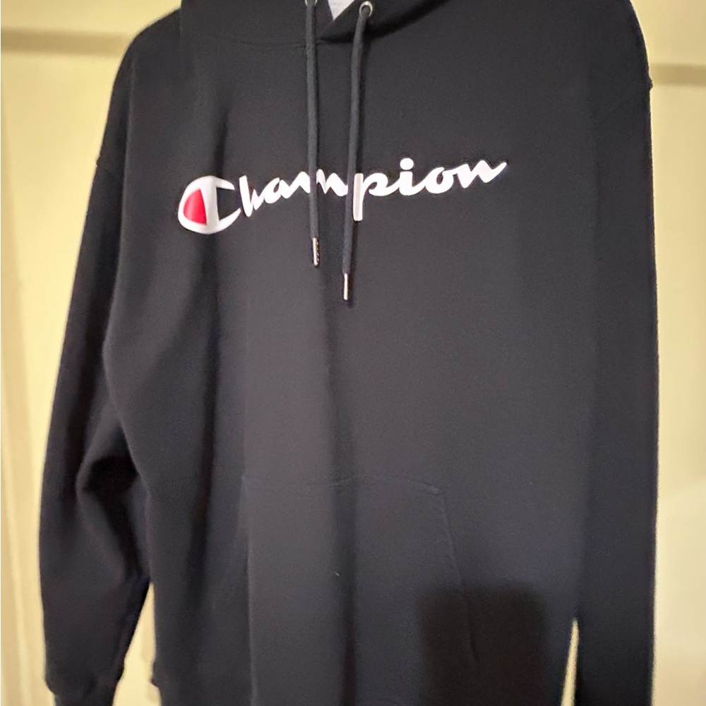 Champion Men's Black Pullover Hoodie